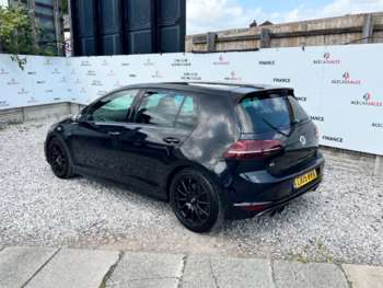 Used Volkswagen Golf 2015 for sale - 74861701: Photo
