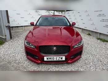 Used Jaguar XE 2018 for sale - 75589645: Photo