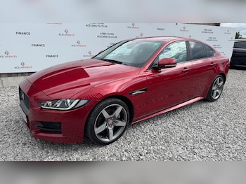 Used Jaguar XE 2018 for sale - 75589645: Photo