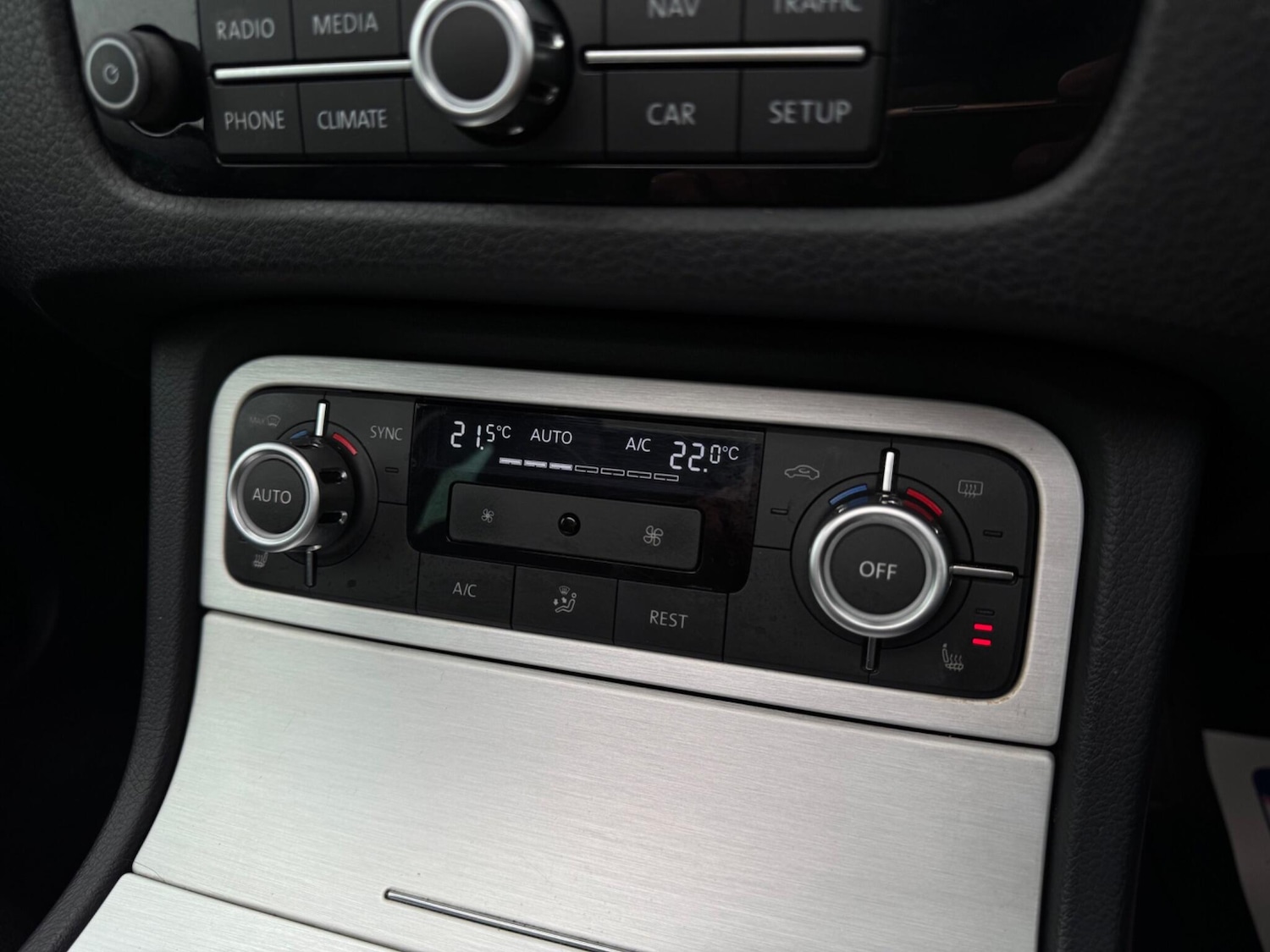 Used Volkswagen Touareg 2013 for sale - 76994033: Photo 26