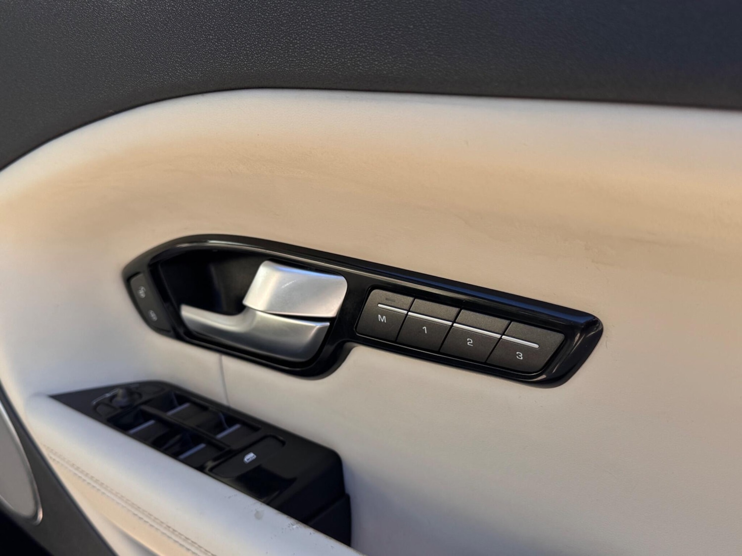 Used Land Rover Range Rover Evoque for sale - 77753407: Photo 63