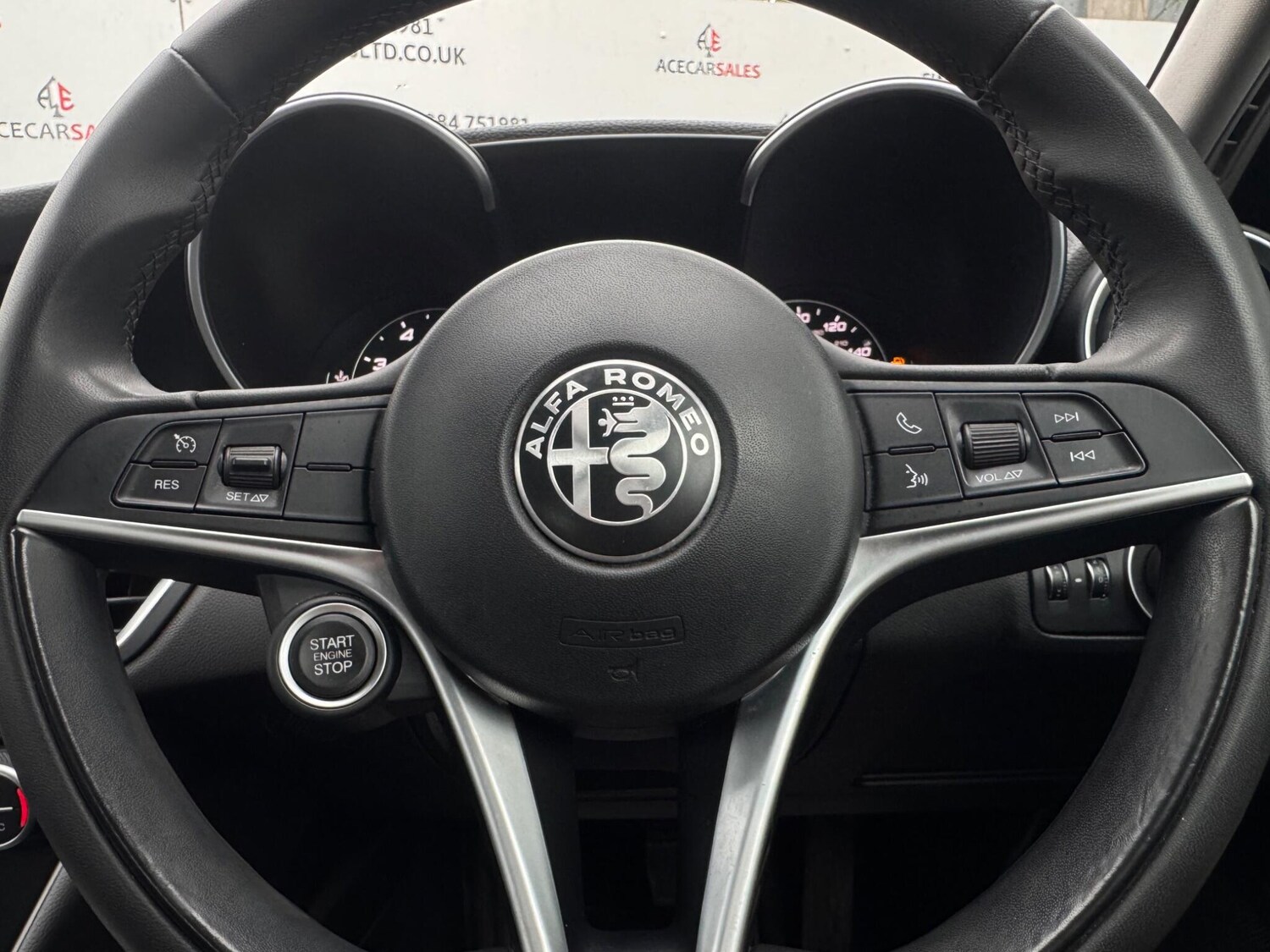 Used Alfa Romeo Giulia for sale - 77496677: Photo 32