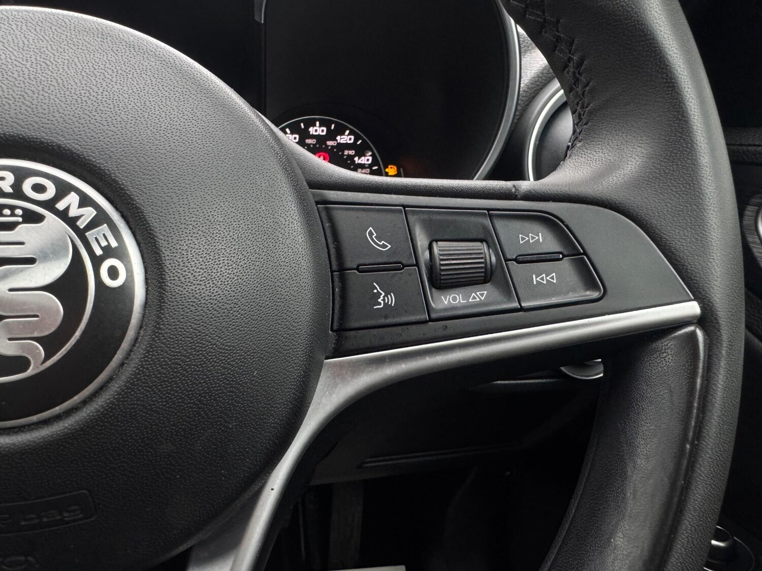 Used Alfa Romeo Giulia for sale - 77496677: Photo 33