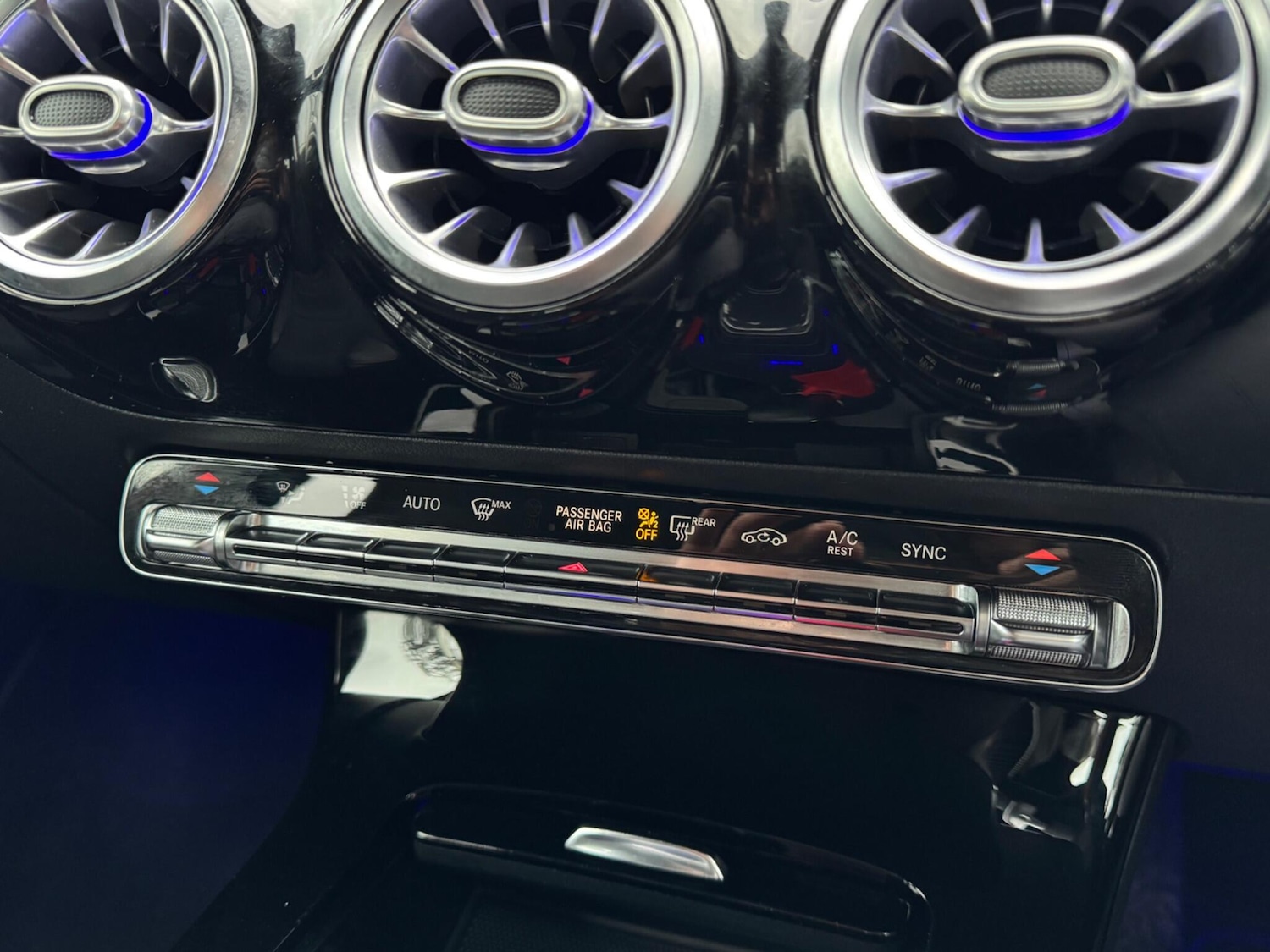 Used Mercedes-Benz A-Class 2019 for sale - 77411704: Photo 27