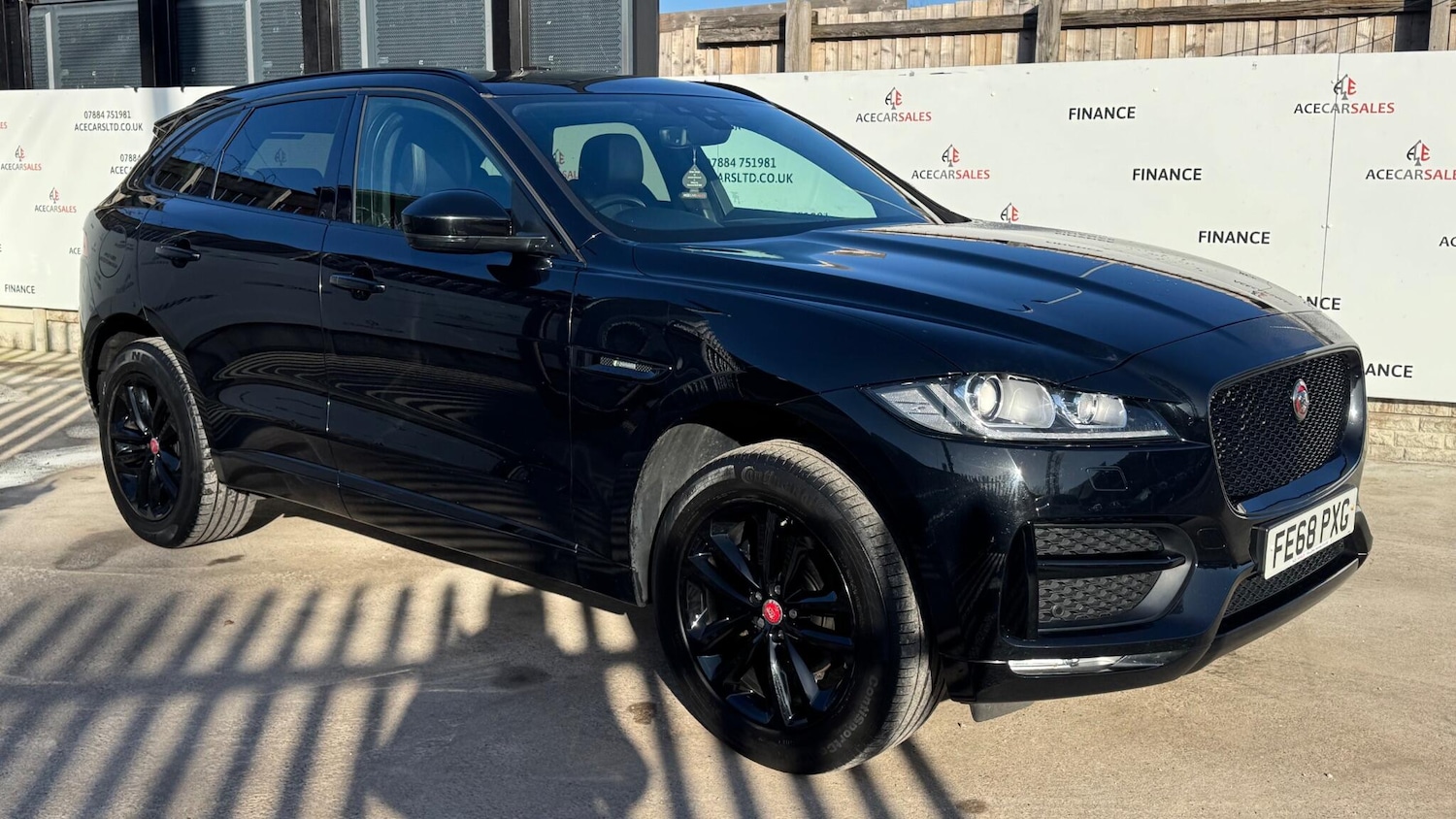 Used Jaguar F-Pace for sale - 77358293: Photo 2