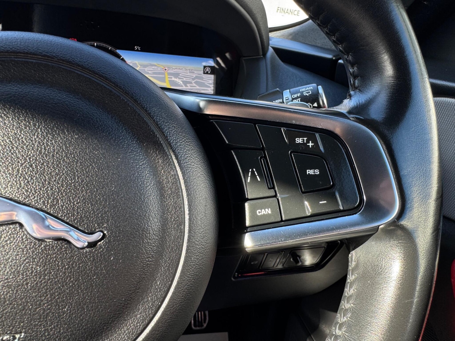 Used Jaguar F-Pace for sale - 77358293: Photo 34