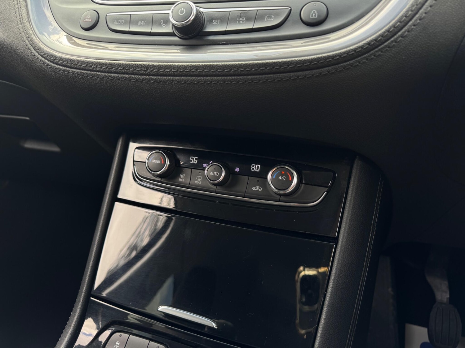 Used Vauxhall Grandland X 2019 for sale - 76988848: Photo 24