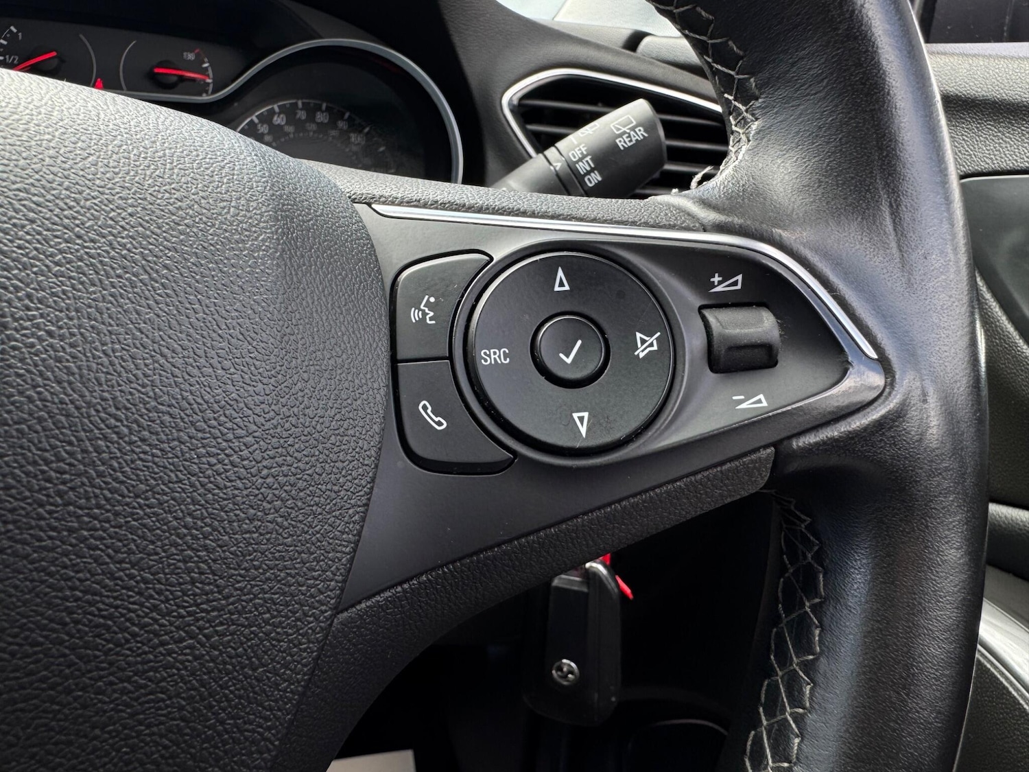 Used Vauxhall Grandland X 2019 for sale - 76988848: Photo 32