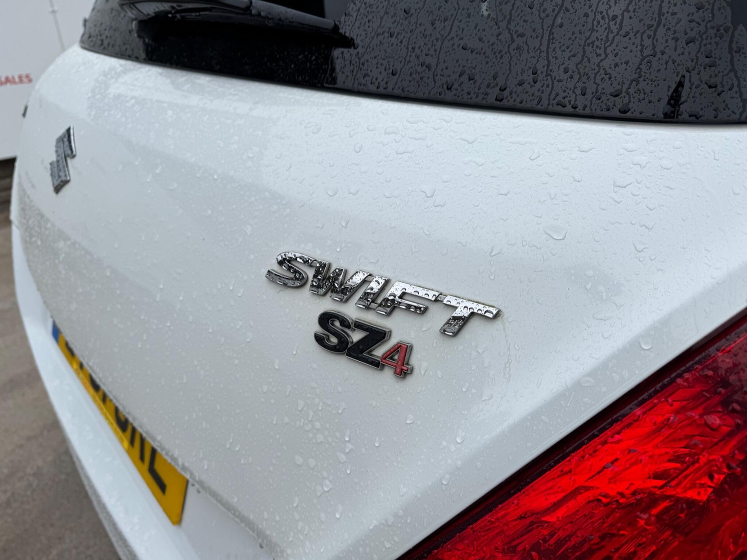 Used Suzuki Swift 2011 for sale - 76371512: Photo 36