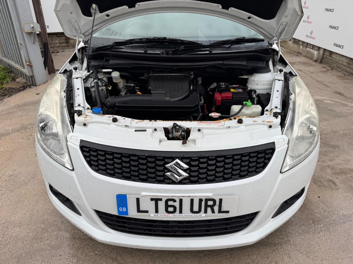 Used Suzuki Swift 2011 for sale - 76371512: Photo 42