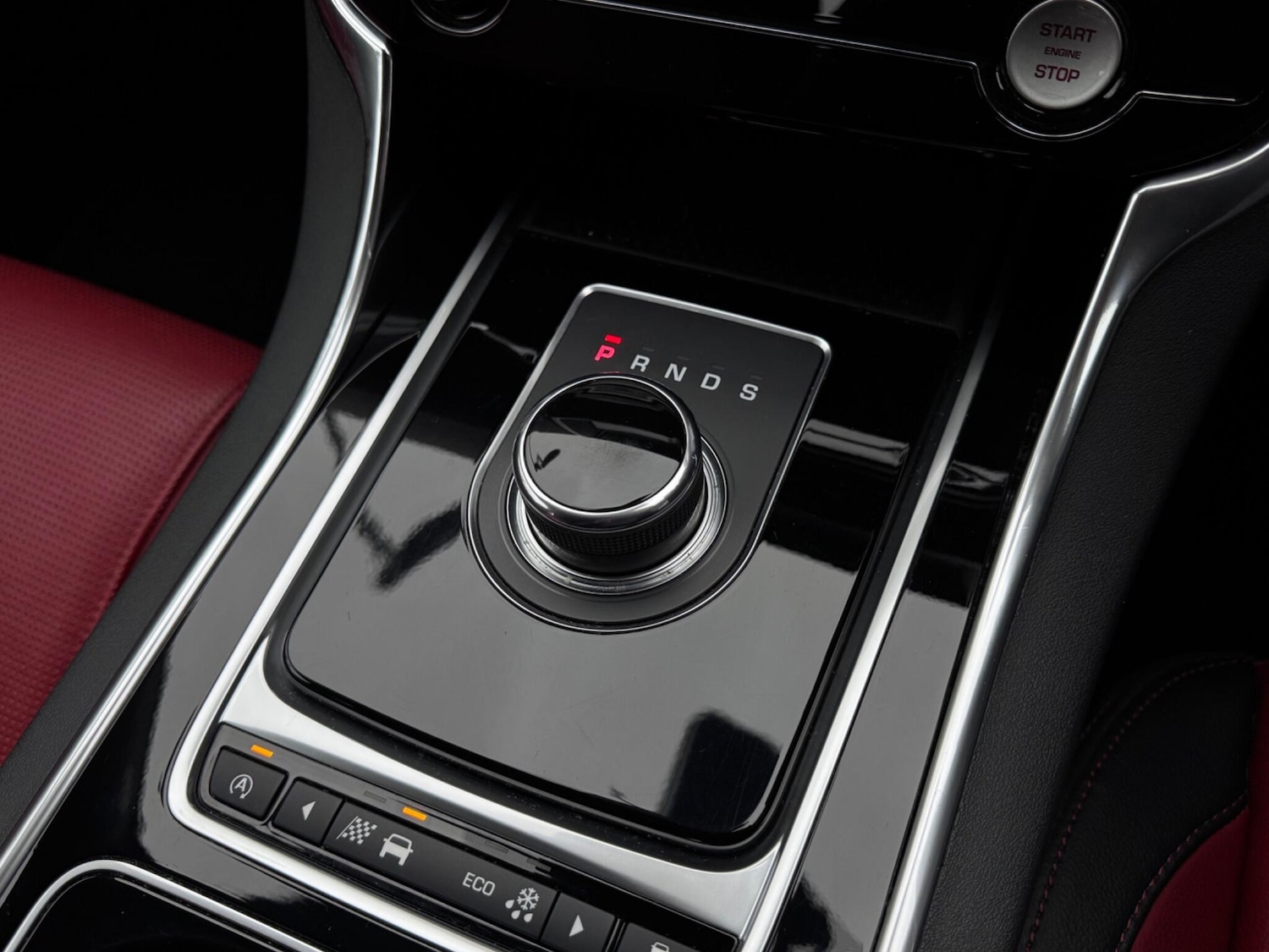 Used Jaguar XE for sale - 77684314: Photo 26