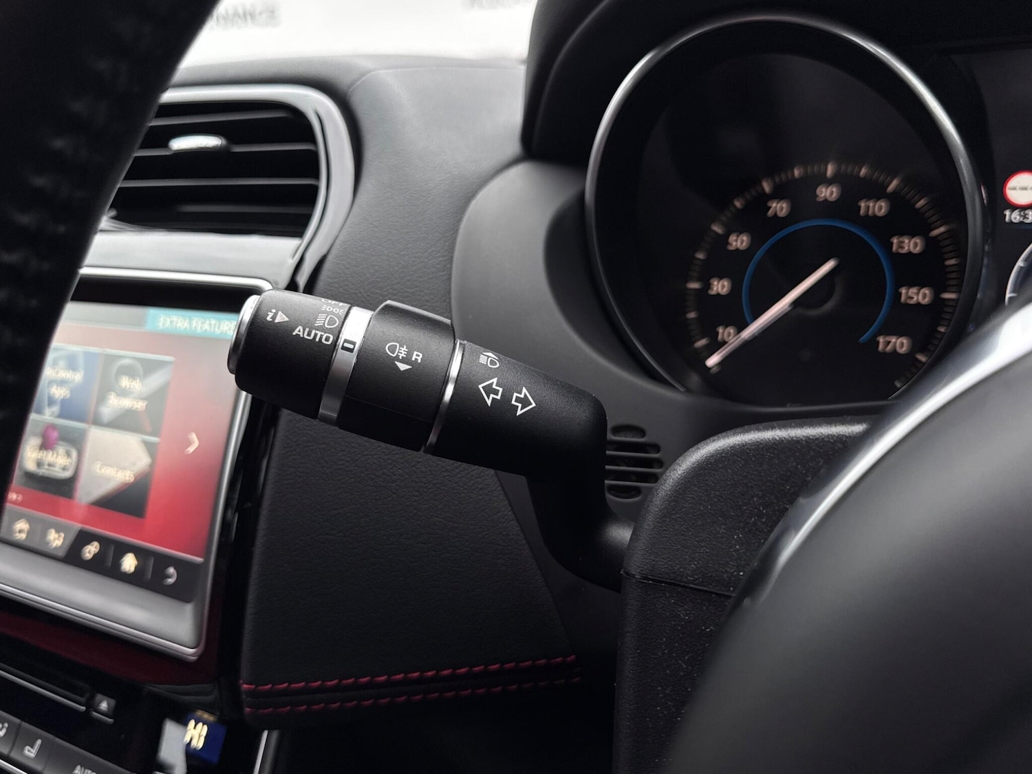 Used Jaguar XE for sale - 77684314: Photo 30