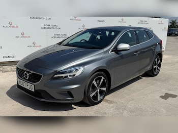 Used Volvo V40 2017 for sale - 79236935: Photo
