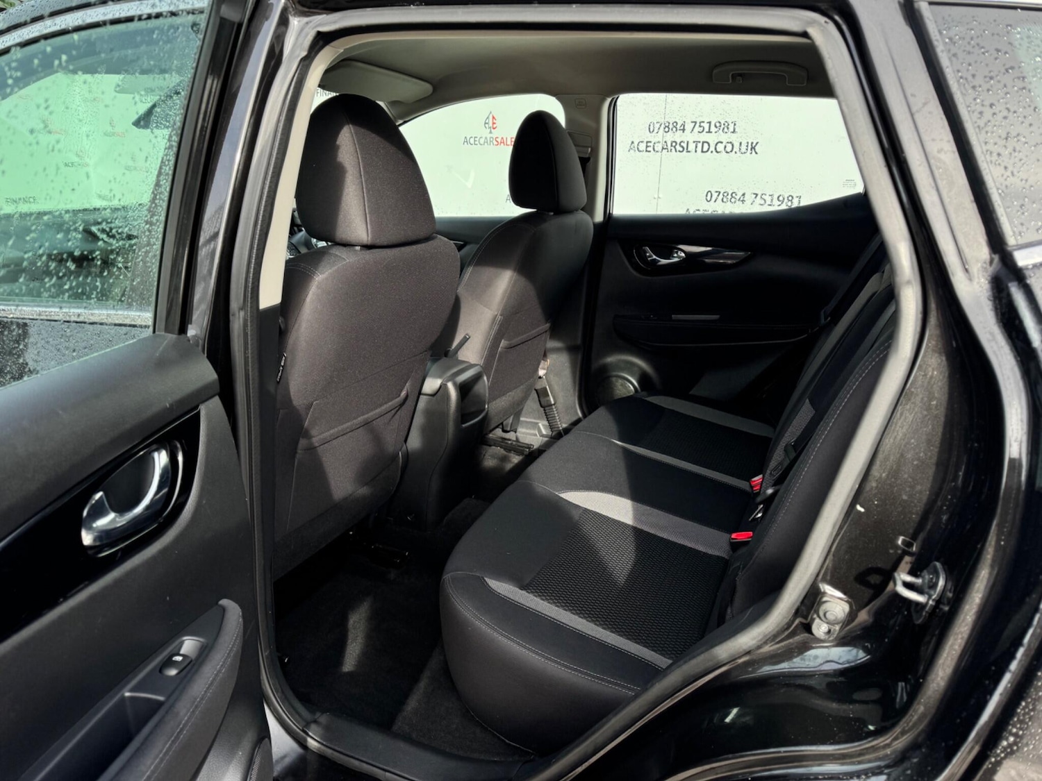 Used Nissan Qashqai for sale - 76995327: Photo 15