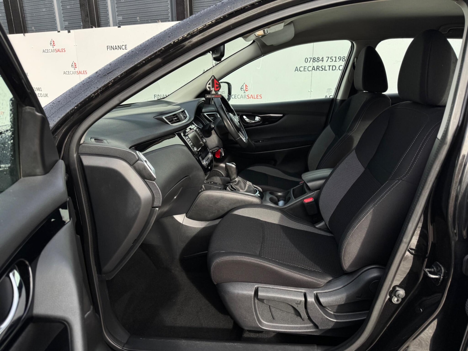 Used Nissan Qashqai for sale - 76995327: Photo 18