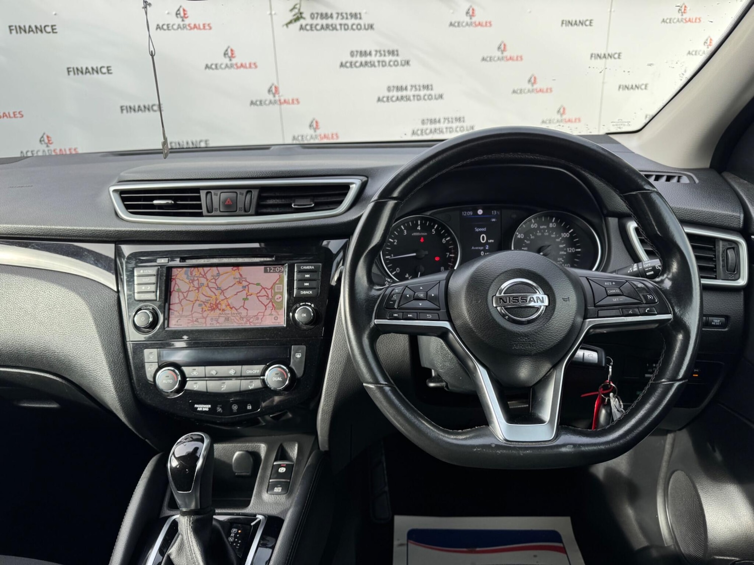 Used Nissan Qashqai for sale - 76995327: Photo 33