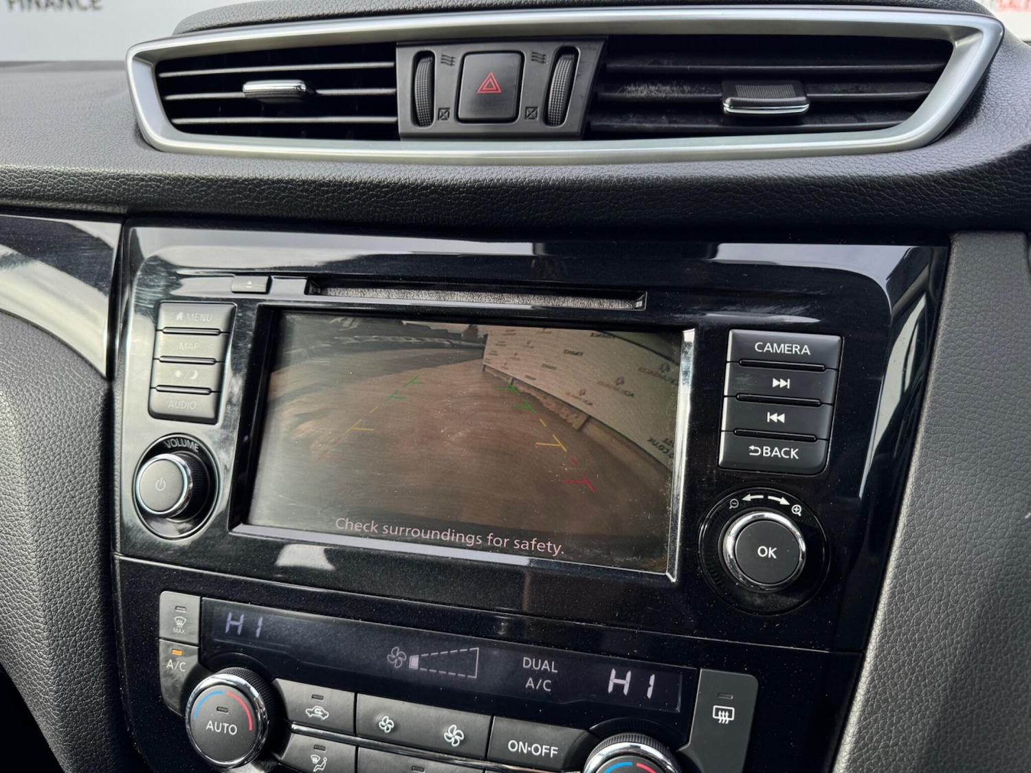 Used Nissan Qashqai for sale - 76995327: Photo 35