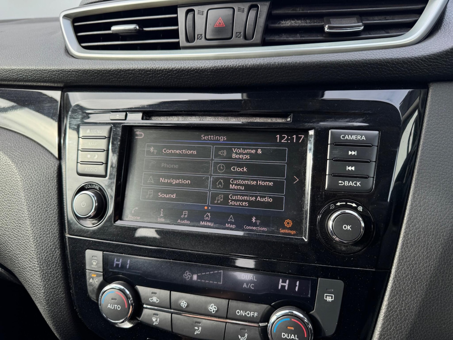 Used Nissan Qashqai for sale - 76995327: Photo 38