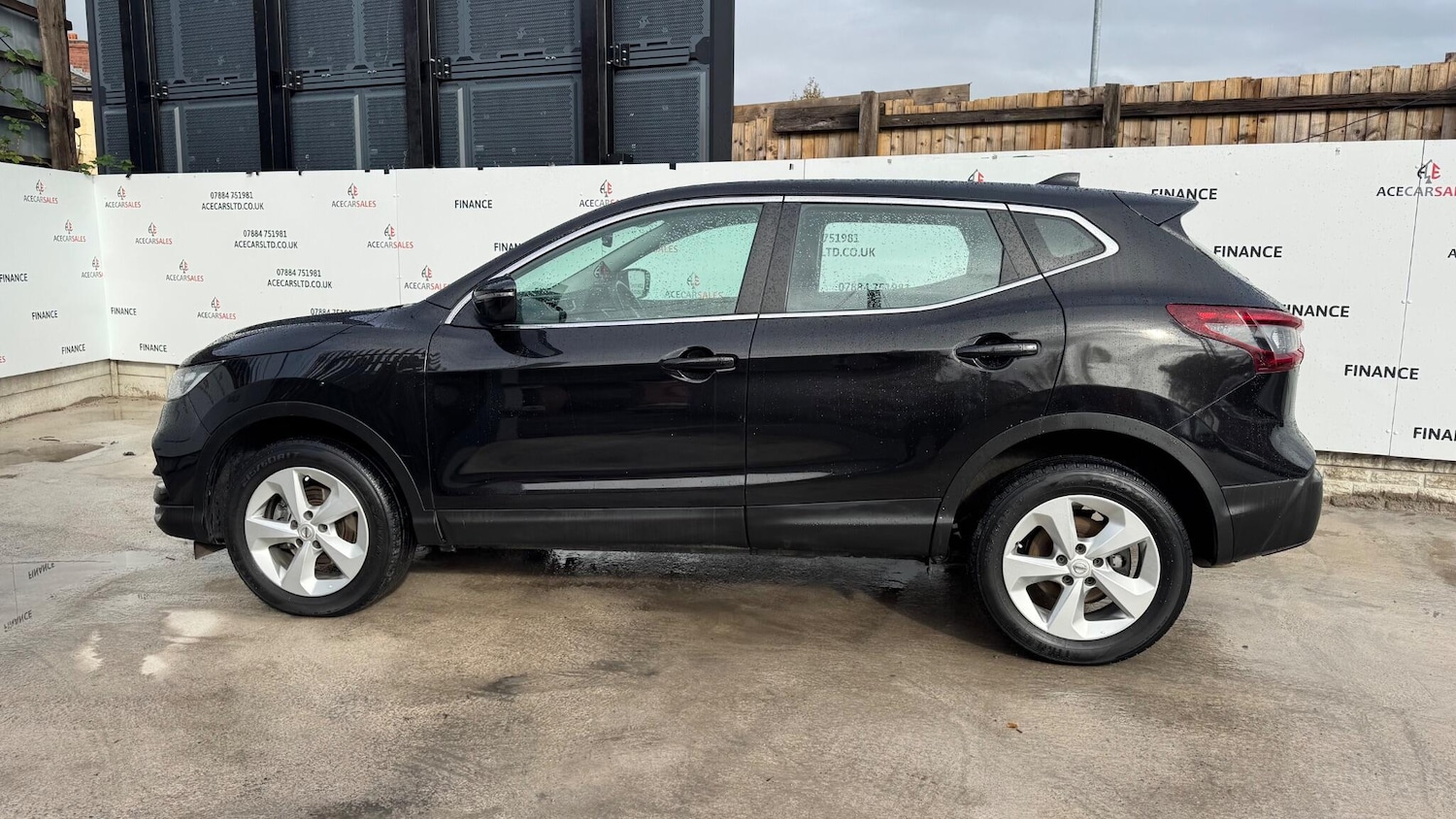 Used Nissan Qashqai for sale - 76995327: Photo 5