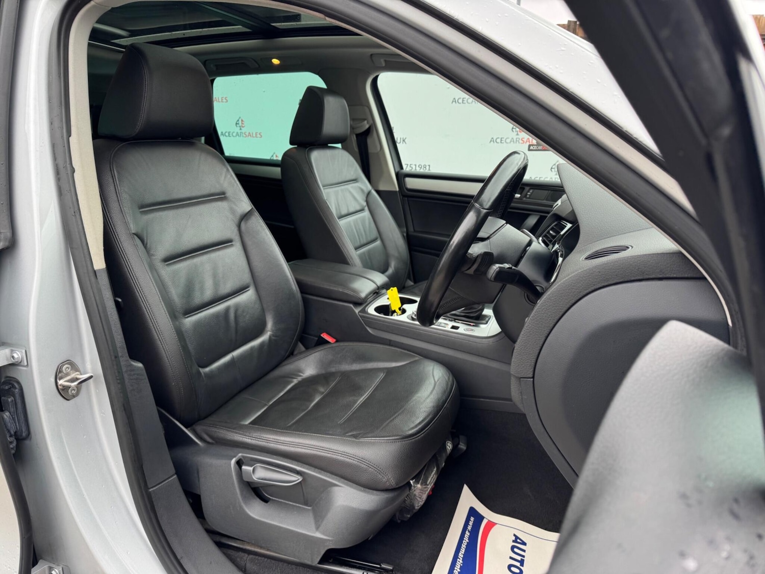 Used Volkswagen Touareg 2013 for sale - 77021207: Photo 12