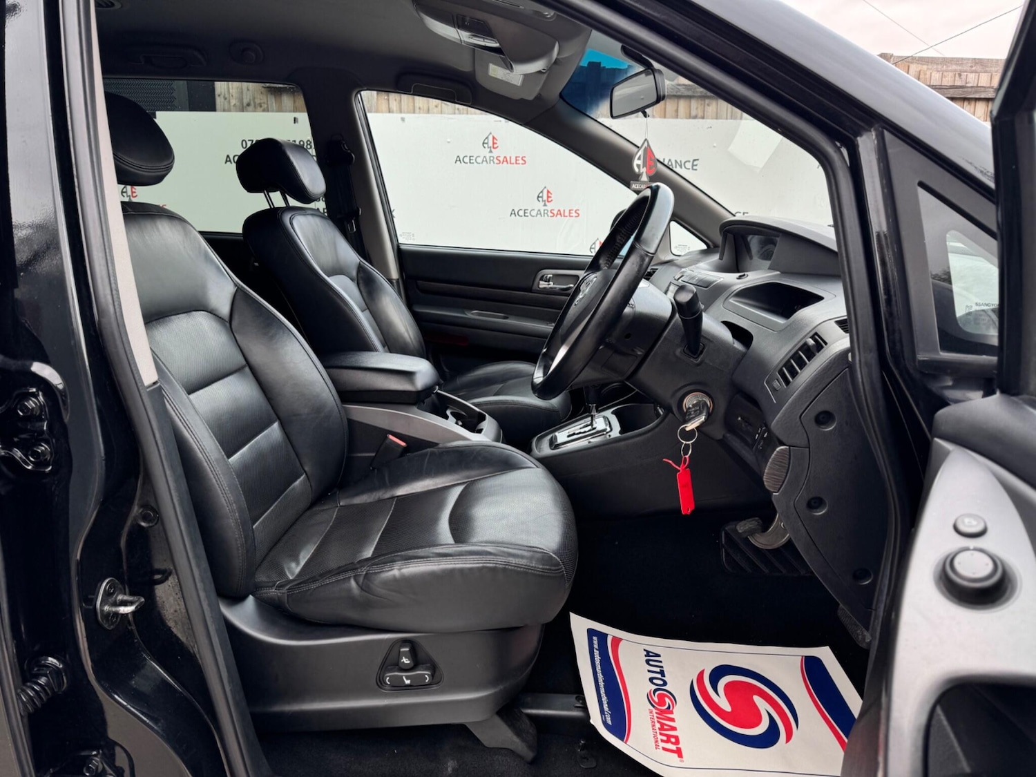 Used Ssangyong Turismo 2017 for sale - 76189906: Photo 11
