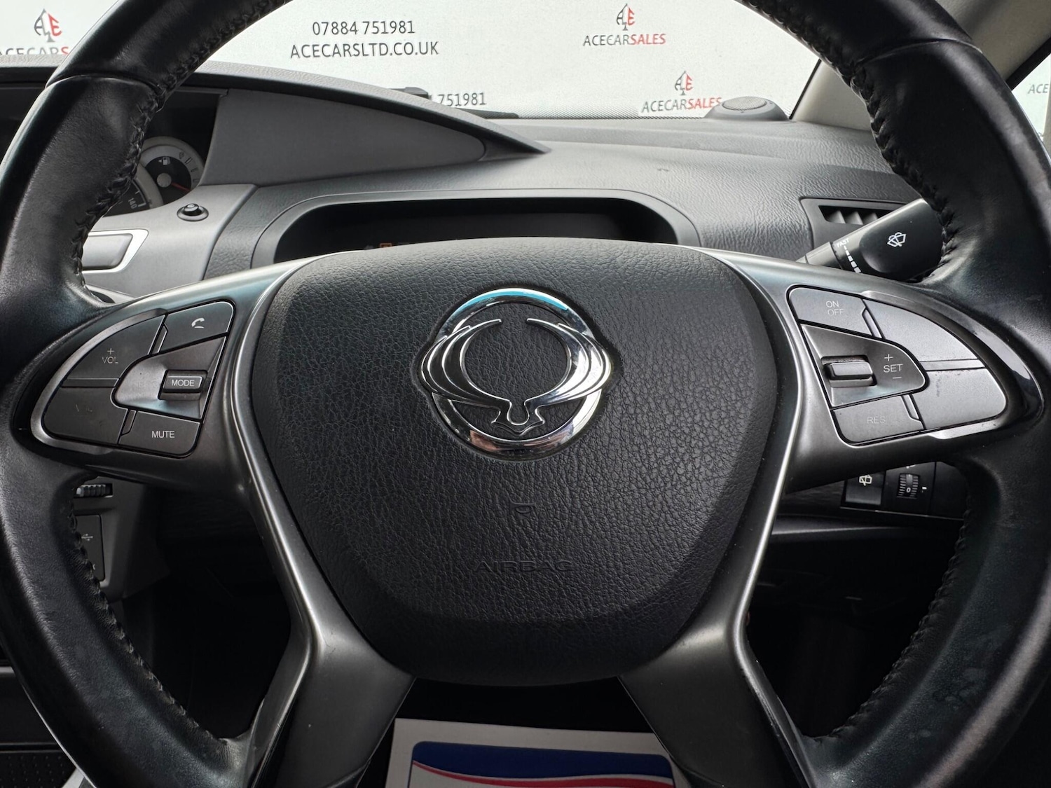 Used Ssangyong Turismo 2017 for sale - 76189906: Photo 31