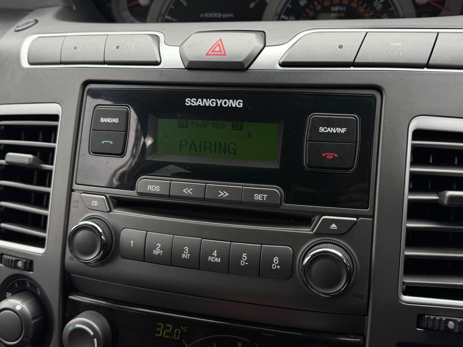 Used Ssangyong Turismo 2017 for sale - 76189906: Photo 35