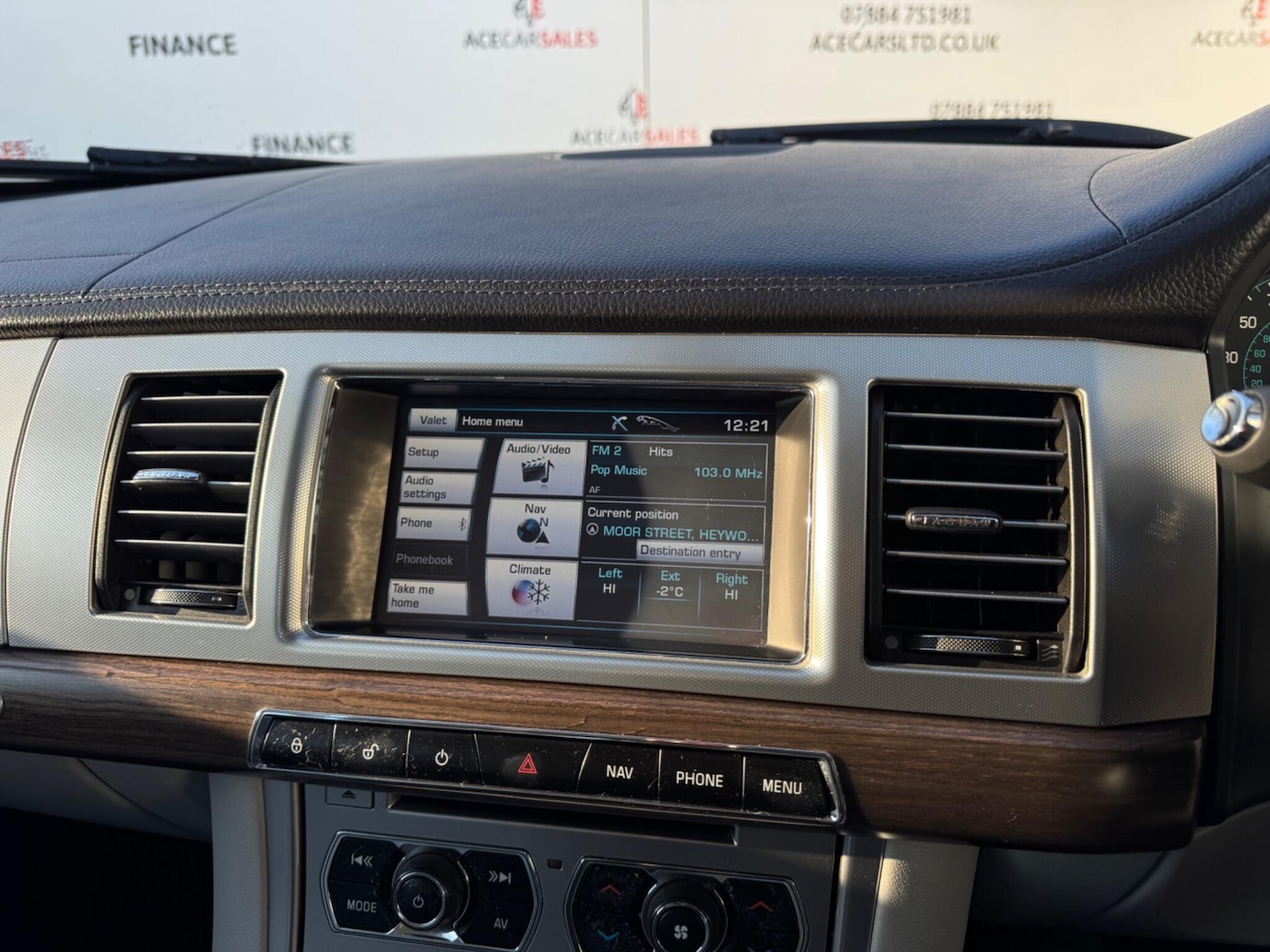 Used Jaguar XF 2012 for sale - 77109842: Photo 23