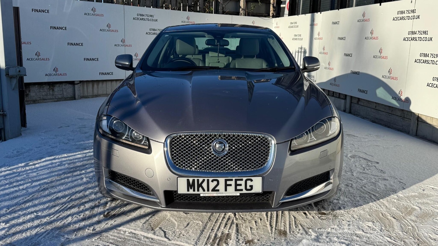 Used Jaguar XF 2012 for sale - 77109842: Photo 3