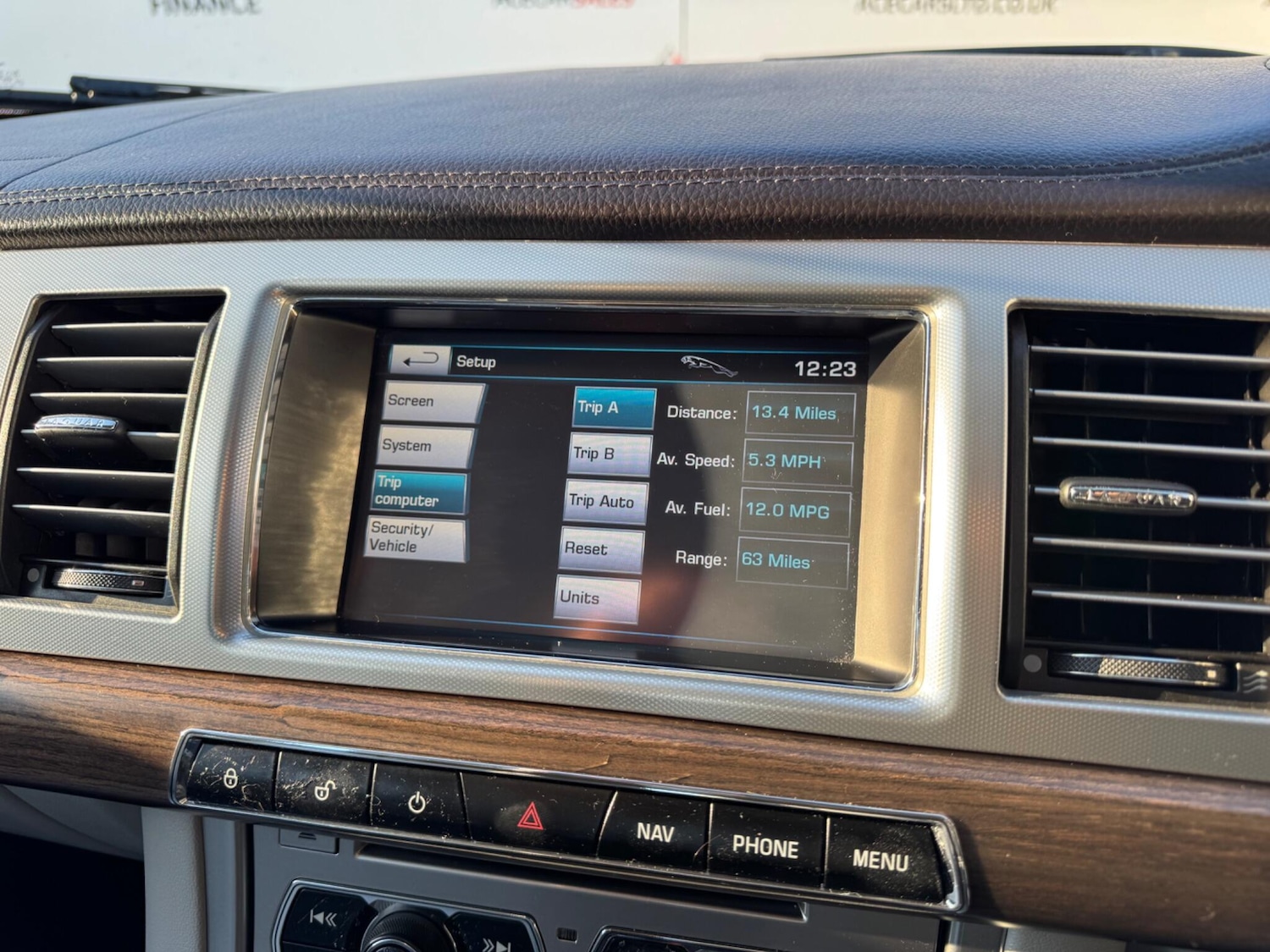 Used Jaguar XF 2012 for sale - 77109842: Photo 41