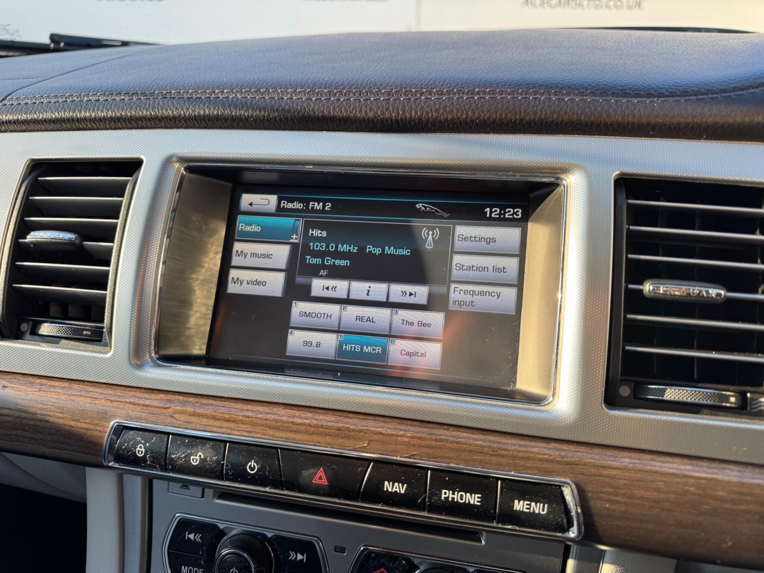 Used Jaguar XF 2012 for sale - 77109842: Photo 45