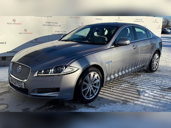 Used Jaguar XF 2012 for sale - 77109842: Photo