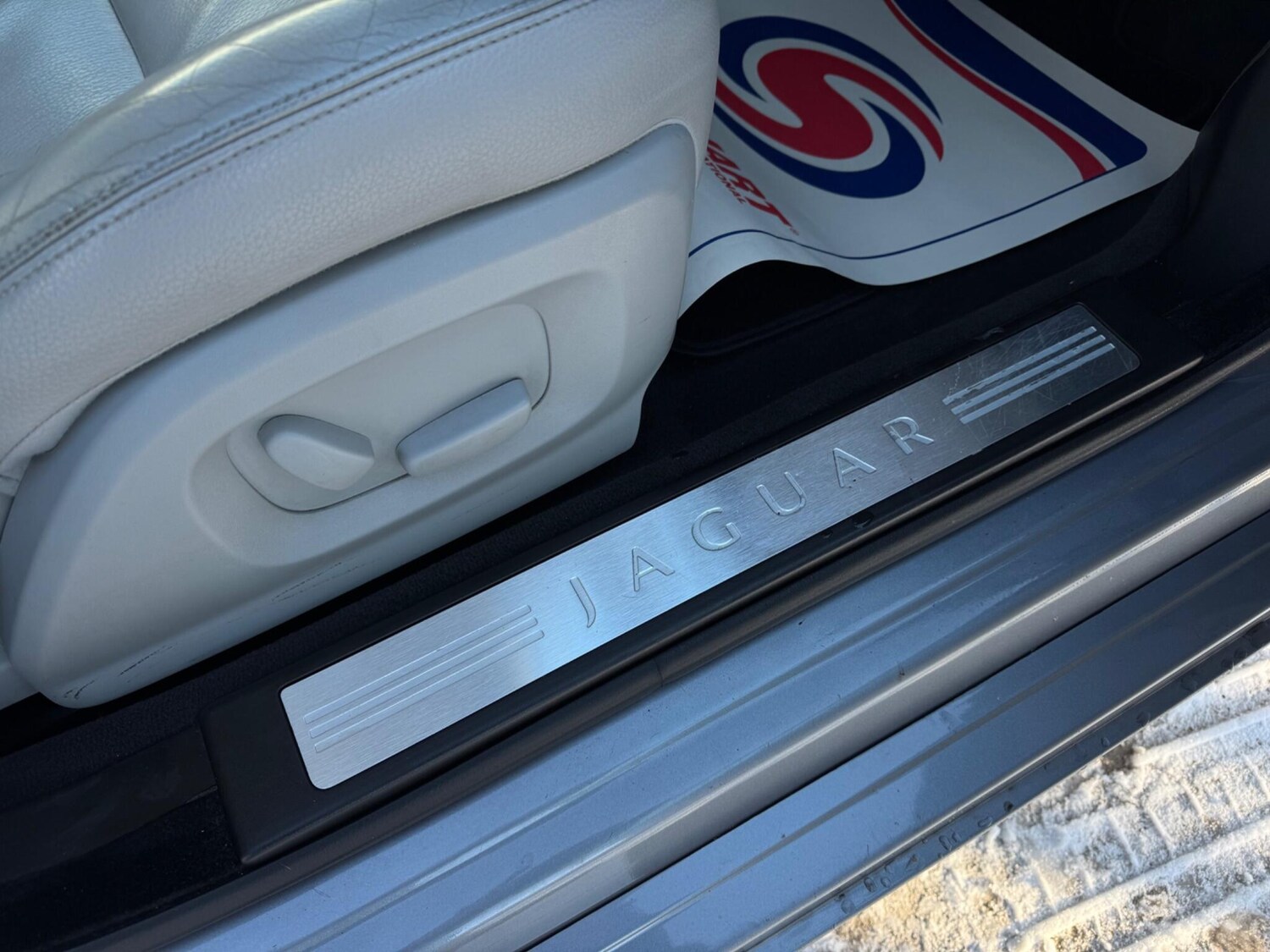 Used Jaguar XF 2012 for sale - 77109842: Photo 57