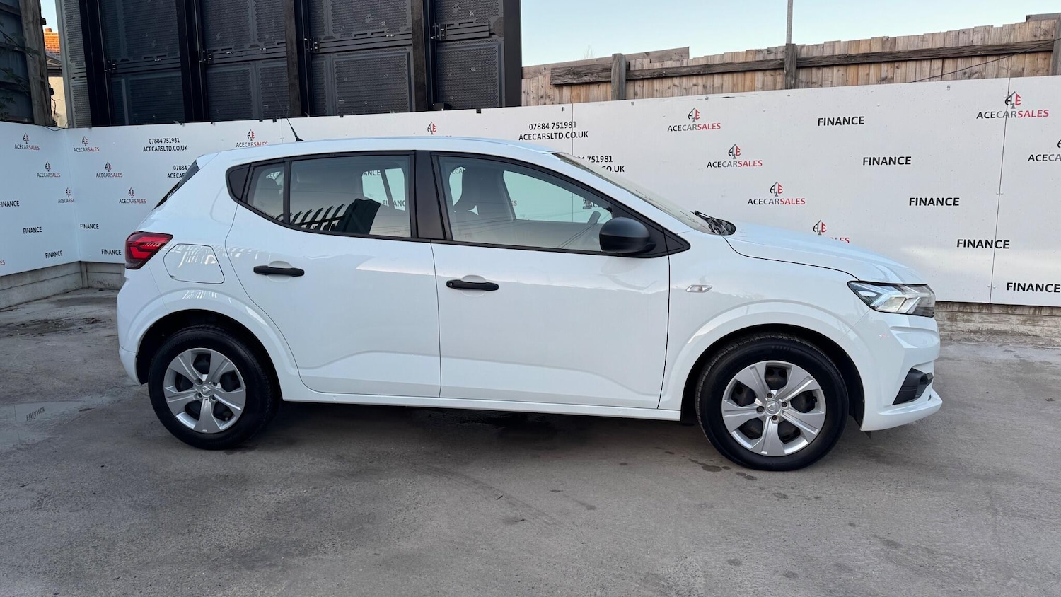 Used Dacia Sandero 2021 for sale - 76997101: Photo 9