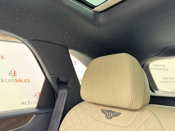 Used Bentley Bentayga 2017 for sale - 74418994: Photo 67