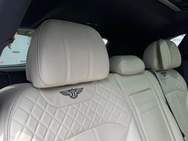 Used Bentley Bentayga 2017 for sale - 74418994: Photo 73