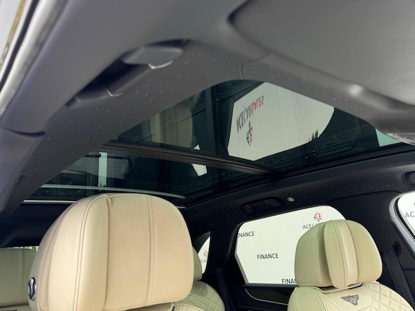 Used Bentley Bentayga 2017 for sale - 74418994: Photo 77