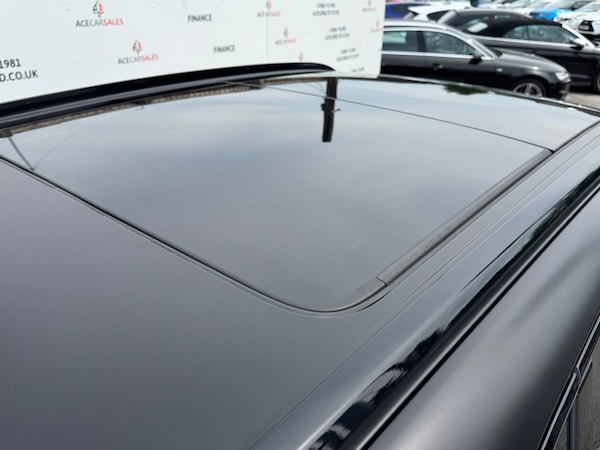 Used Bentley Bentayga 2017 for sale - 74418994: Photo 84