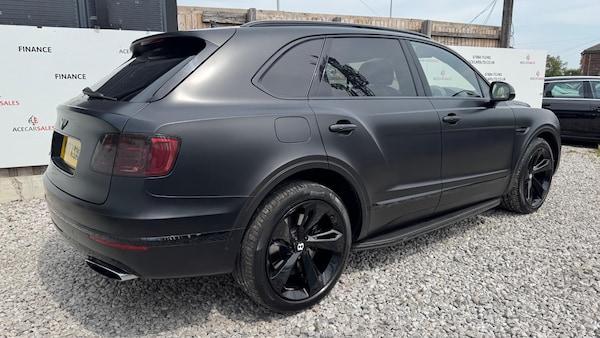 Used Bentley Bentayga 2017 for sale - 74418994: Photo 9