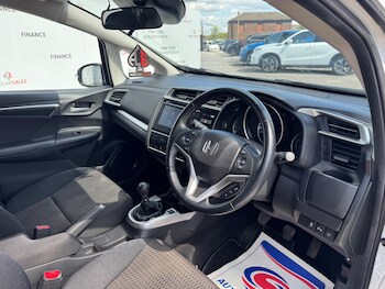 Used Honda Jazz 2018 for sale - 78404274: Photo