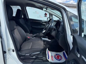 Used Honda Jazz 2018 for sale - 78404274: Photo