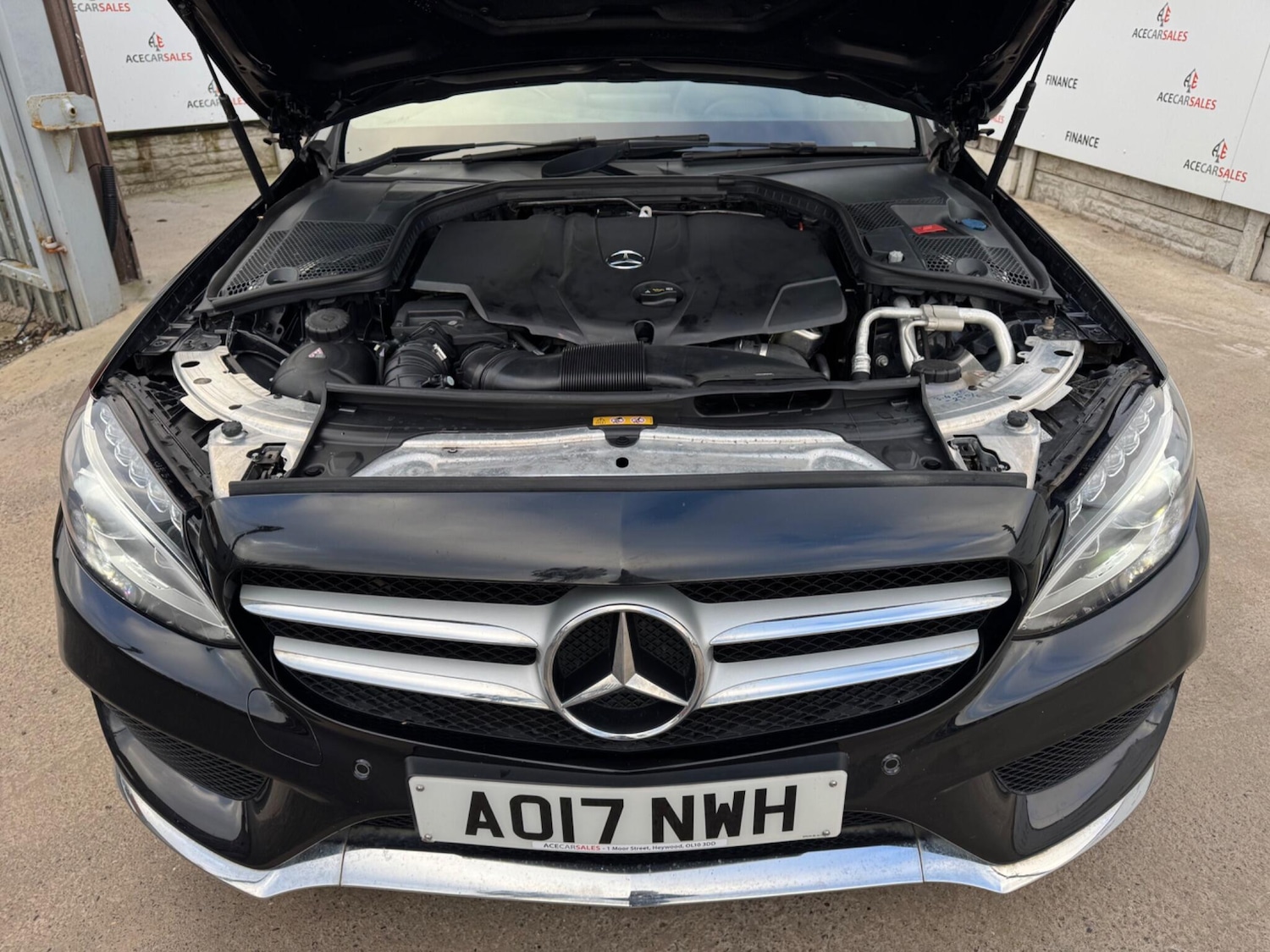 Used Mercedes-Benz C Class 2017 for sale - 77015425: Photo 100