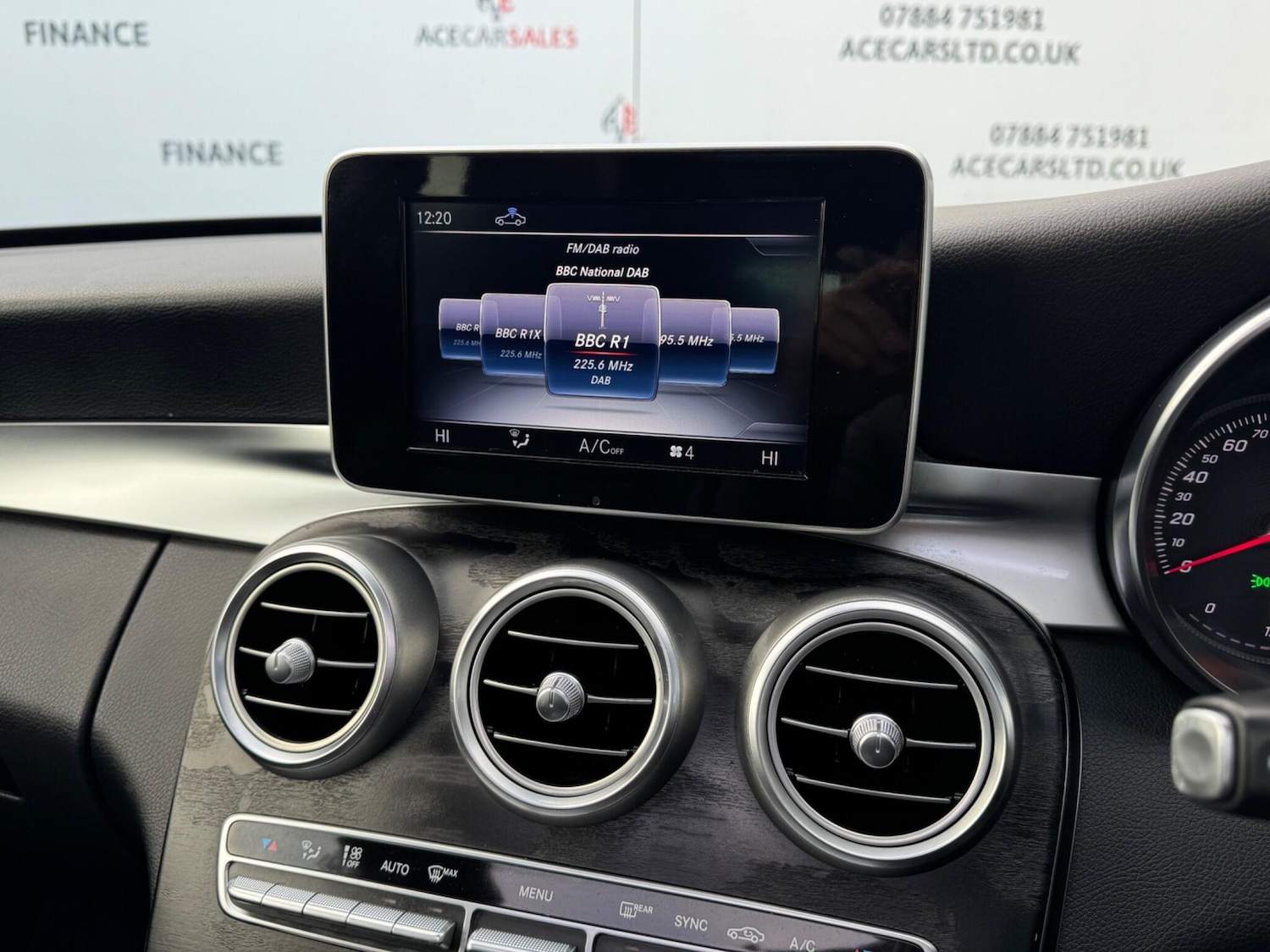 Used Mercedes-Benz C Class 2017 for sale - 77015425: Photo 24