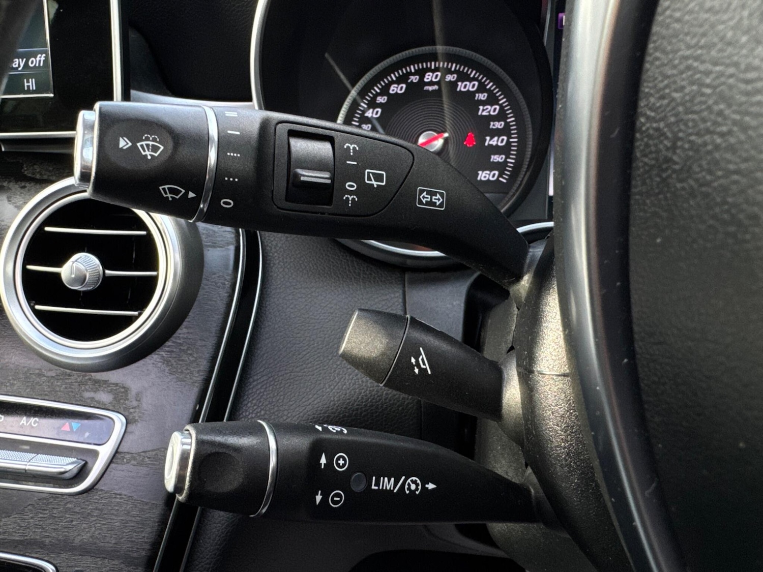 Used Mercedes-Benz C Class 2017 for sale - 77015425: Photo 31