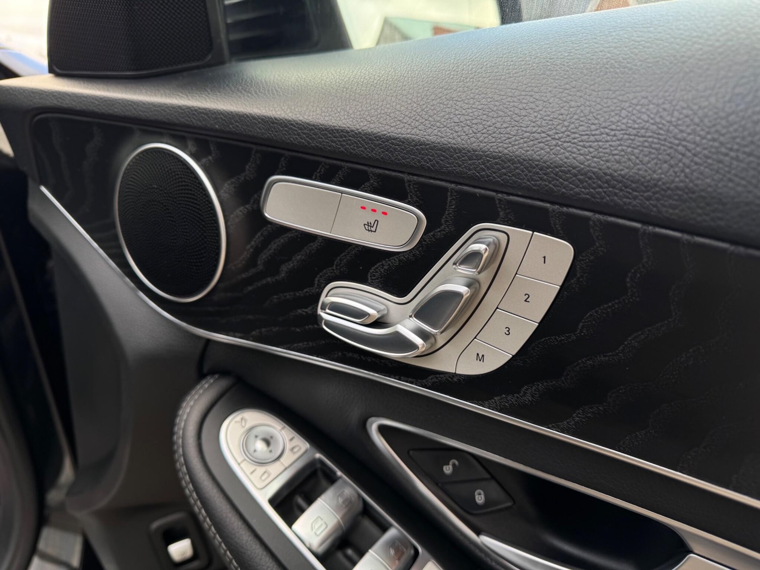 Used Mercedes-Benz C Class 2017 for sale - 77015425: Photo 78