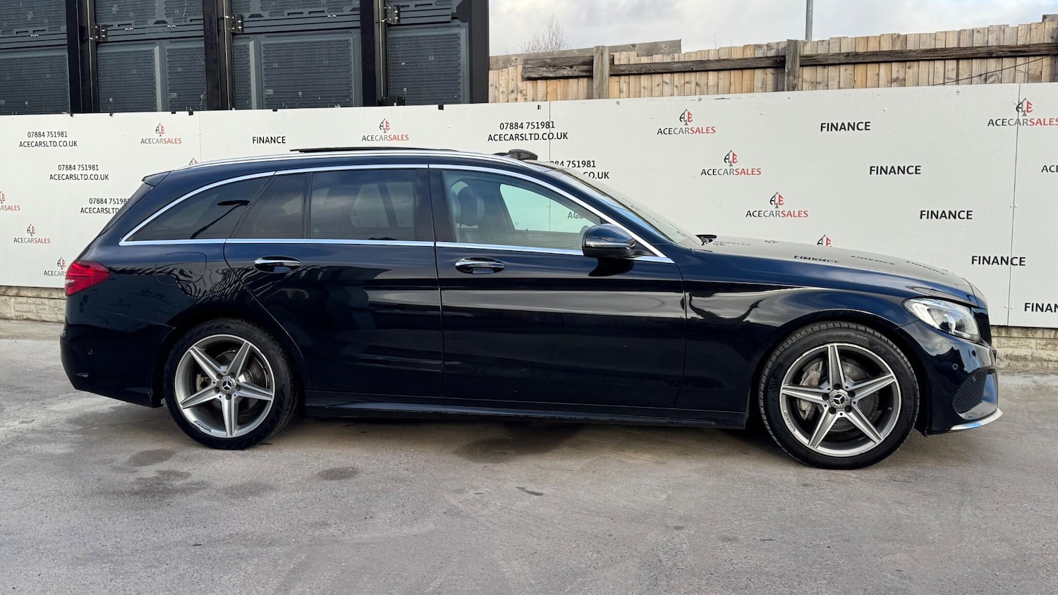 Used Mercedes-Benz C Class 2017 for sale - 77015425: Photo 9