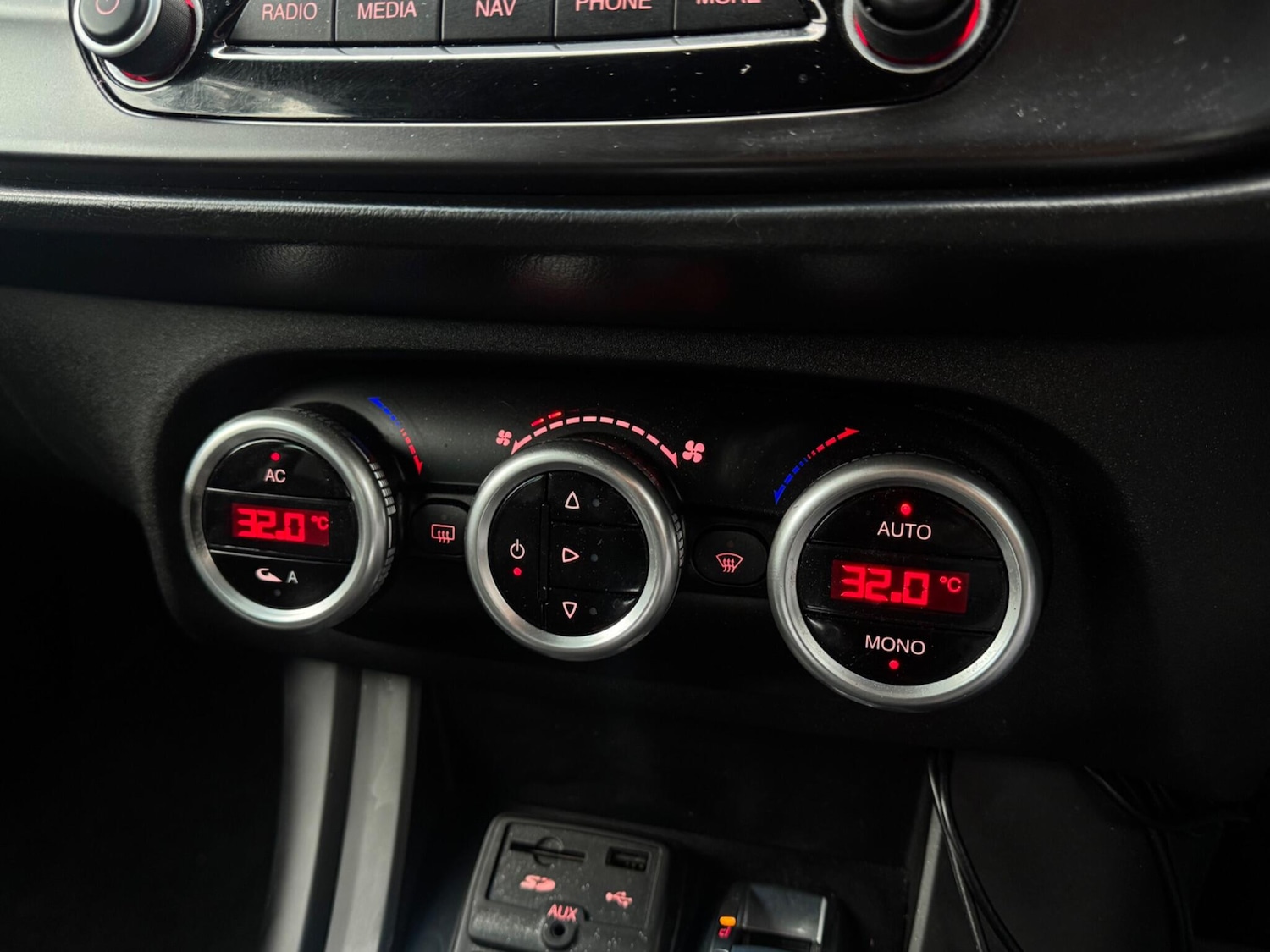 Used Alfa Romeo Giulietta 2014 for sale - 77344986: Photo 25