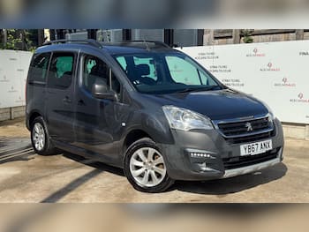 Used Peugeot Partner Tepee 2017 for sale - 79860718: Photo