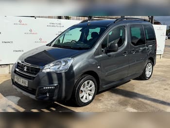Used Peugeot Partner Tepee 2017 for sale - 79860718: Photo