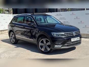 Used Volkswagen Tiguan 2017 for sale - 79201545: Photo